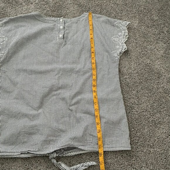 St. John's Bay Cotton Blouse Tie Front Embroidery Sleeve Detail Small - Picture 5 of 10